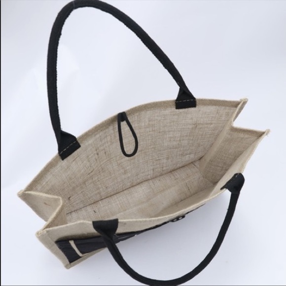 NWT HELLO WEEKEND TOTE - Picture 4 of 5